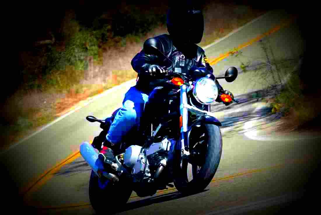 Ducati 620 Monster S i.e. 2002 2 motorbike A4 Photo Print