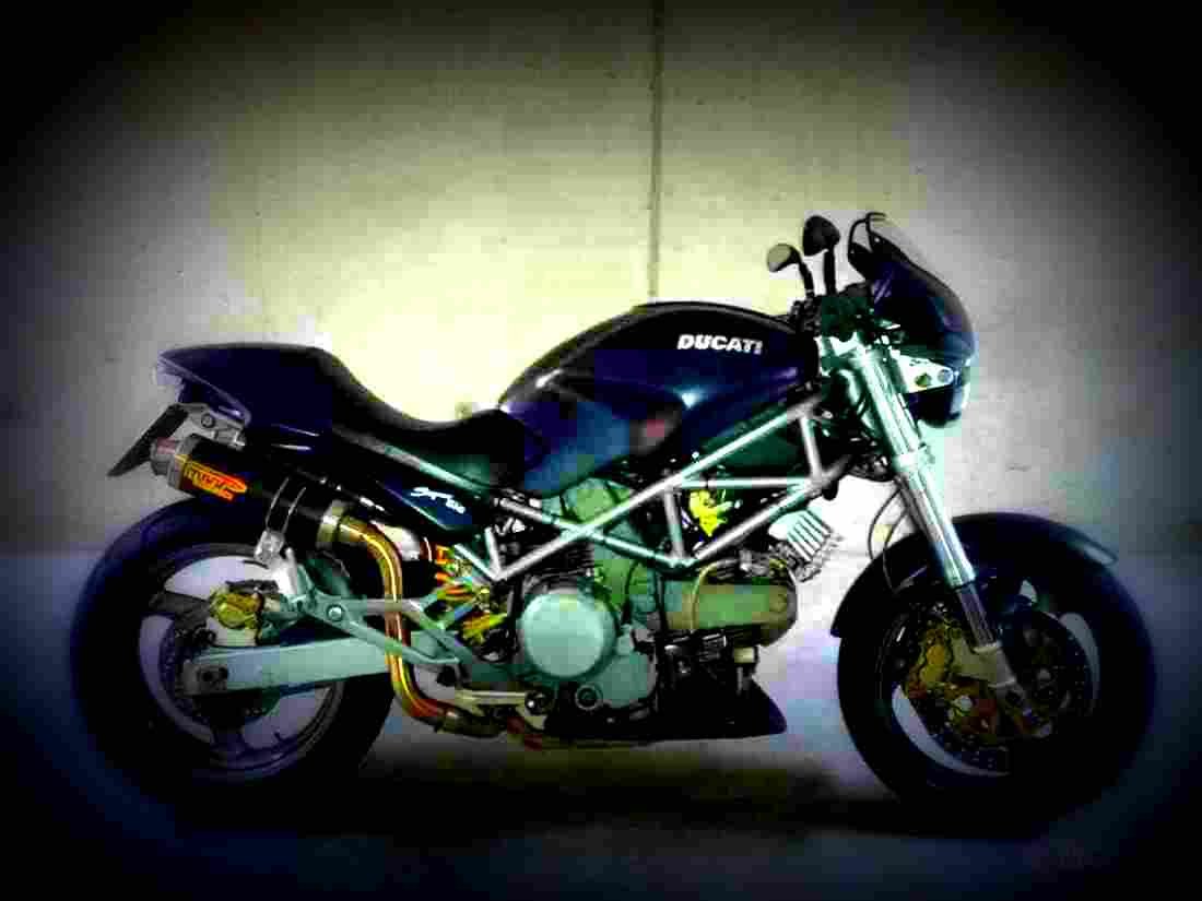 Ducati 620 Monster i.e. 2002 5 motorbike A4 Photo Print