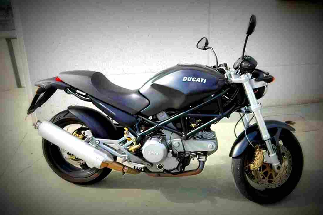 Ducati 620 Monster i.e. Dark Single Disc 2004 3 motorbike A4 Photo Print