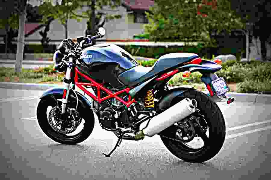 Ducati 695 Monster Ducati Monster 695 4 motorbike A4 Photo Print