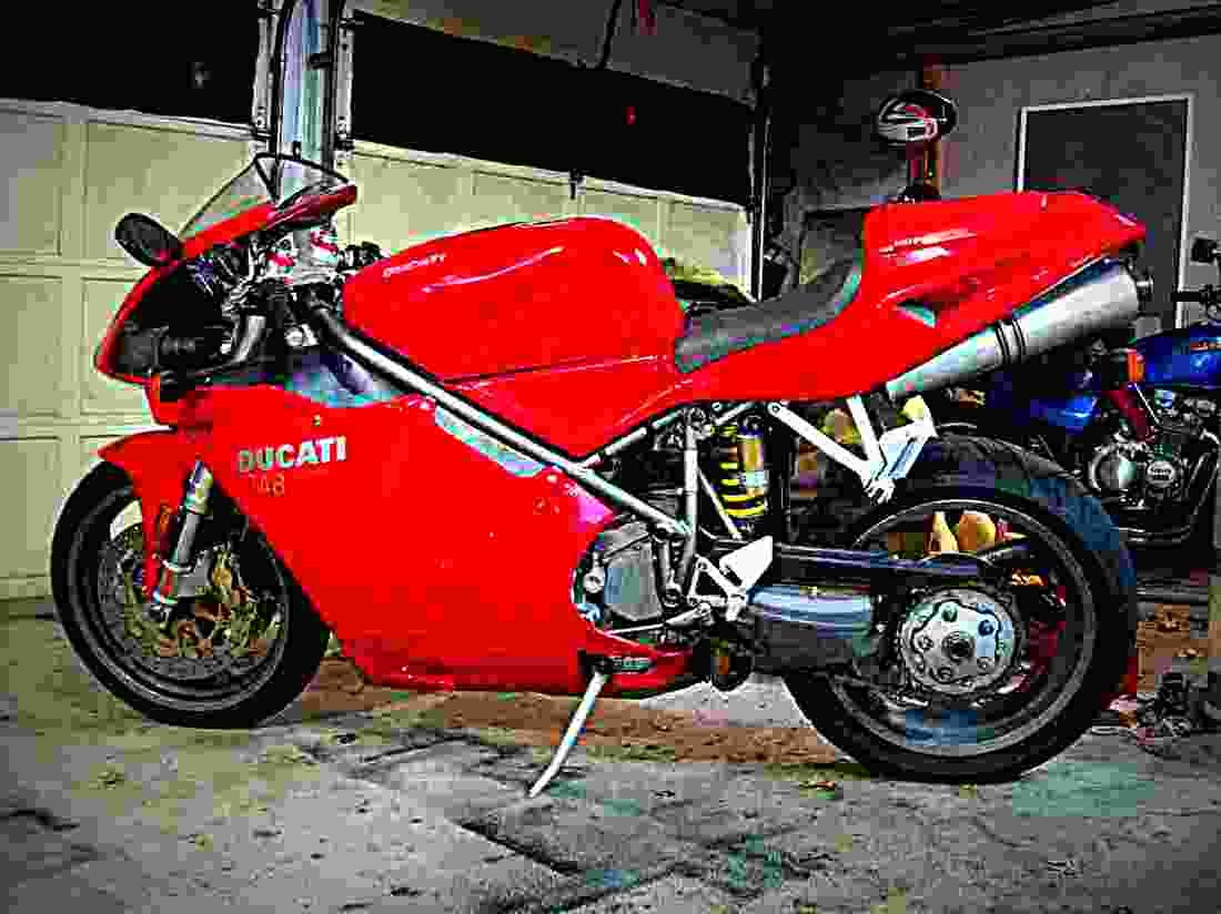Ducati 748 2002 5 motorbike A4 Photo Print