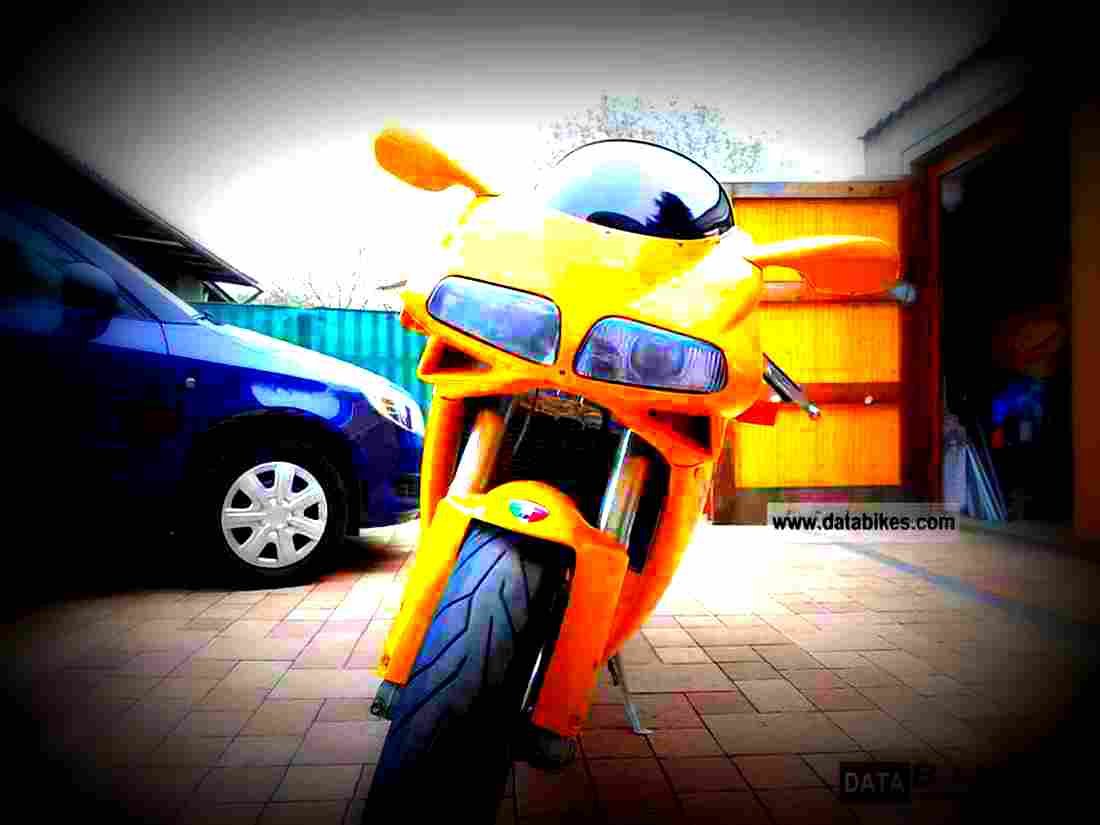 Ducati 748 2003 3 motorbike A4 Photo Print