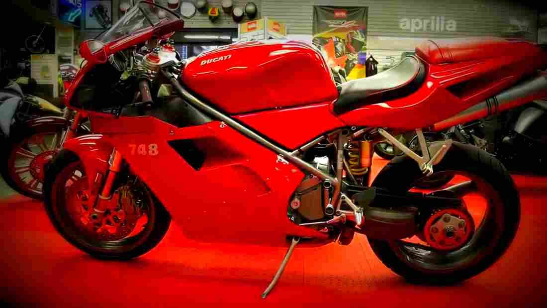 Ducati 748 R 2001 5 motorbike A4 Photo Print