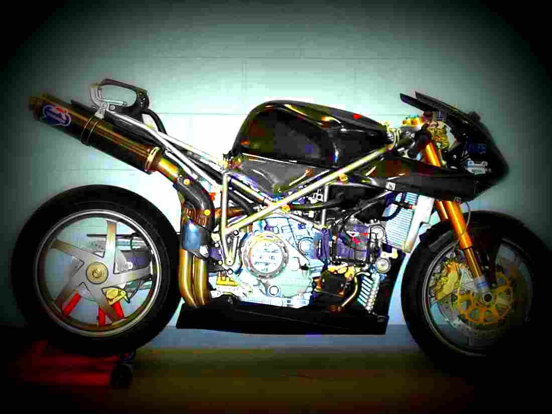 Ducati 748 R 2002 6 motorbike A4 Photo Print