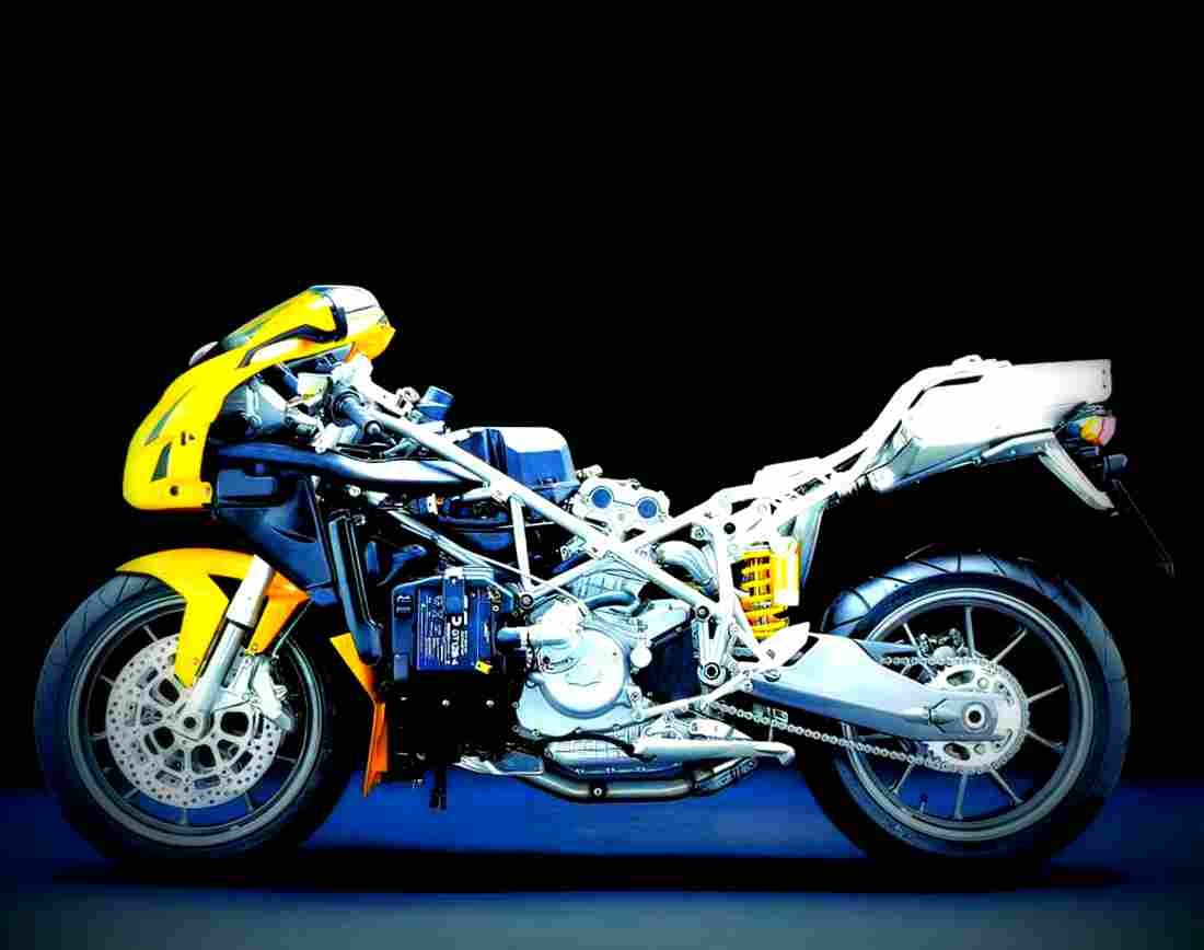 Ducati 749 S 2004 1 motorbike A4 Photo Print