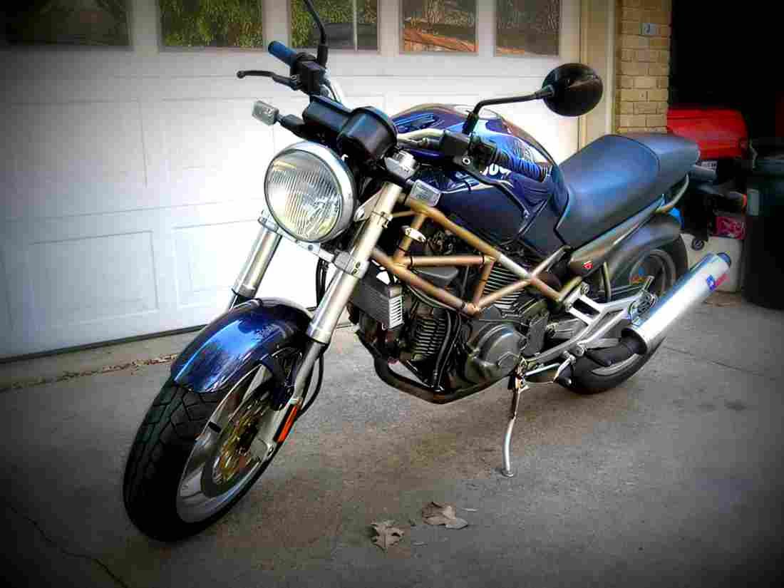 Ducati 750 Monster 2000 5 motorbike A4 Photo Print