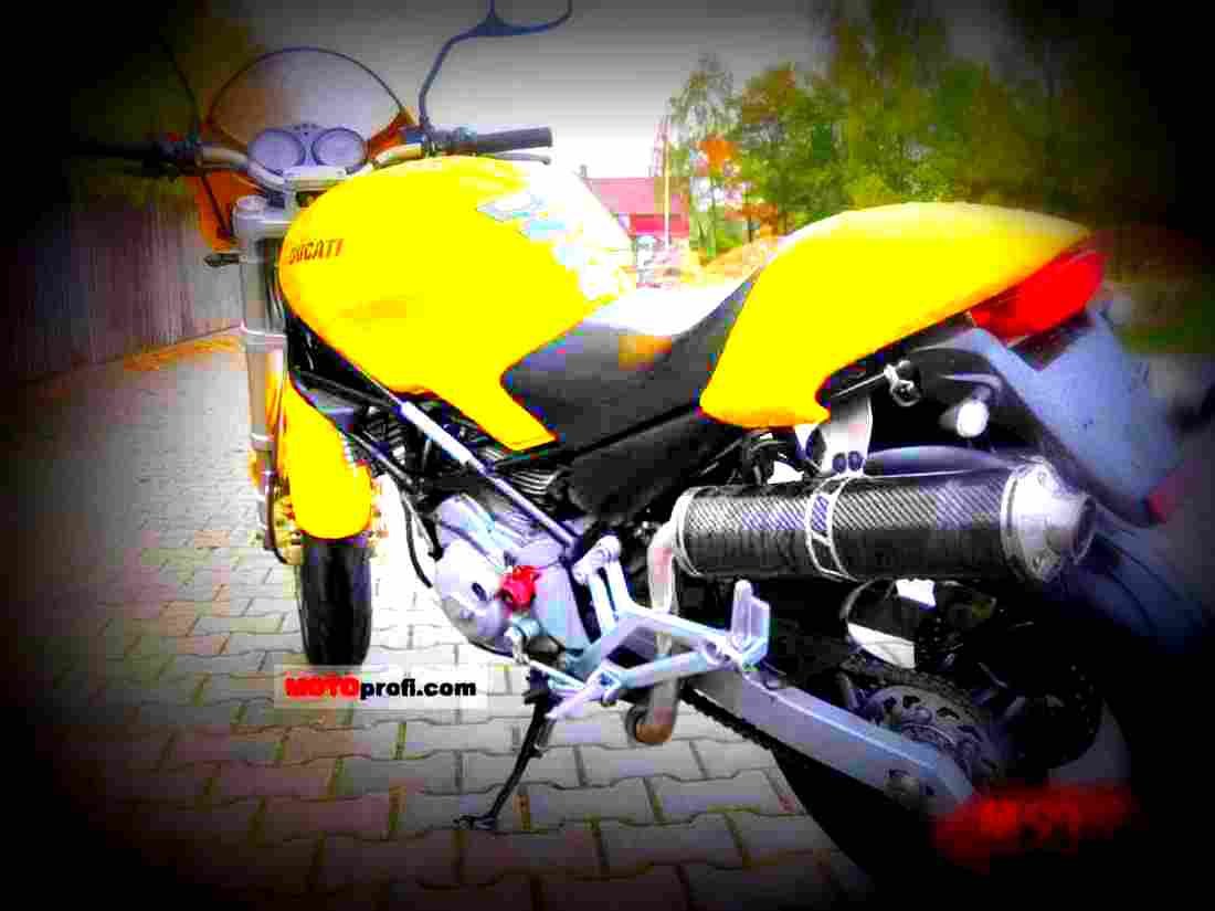 Ducati 750 Monster 2001 6 motorbike A4 Photo Print