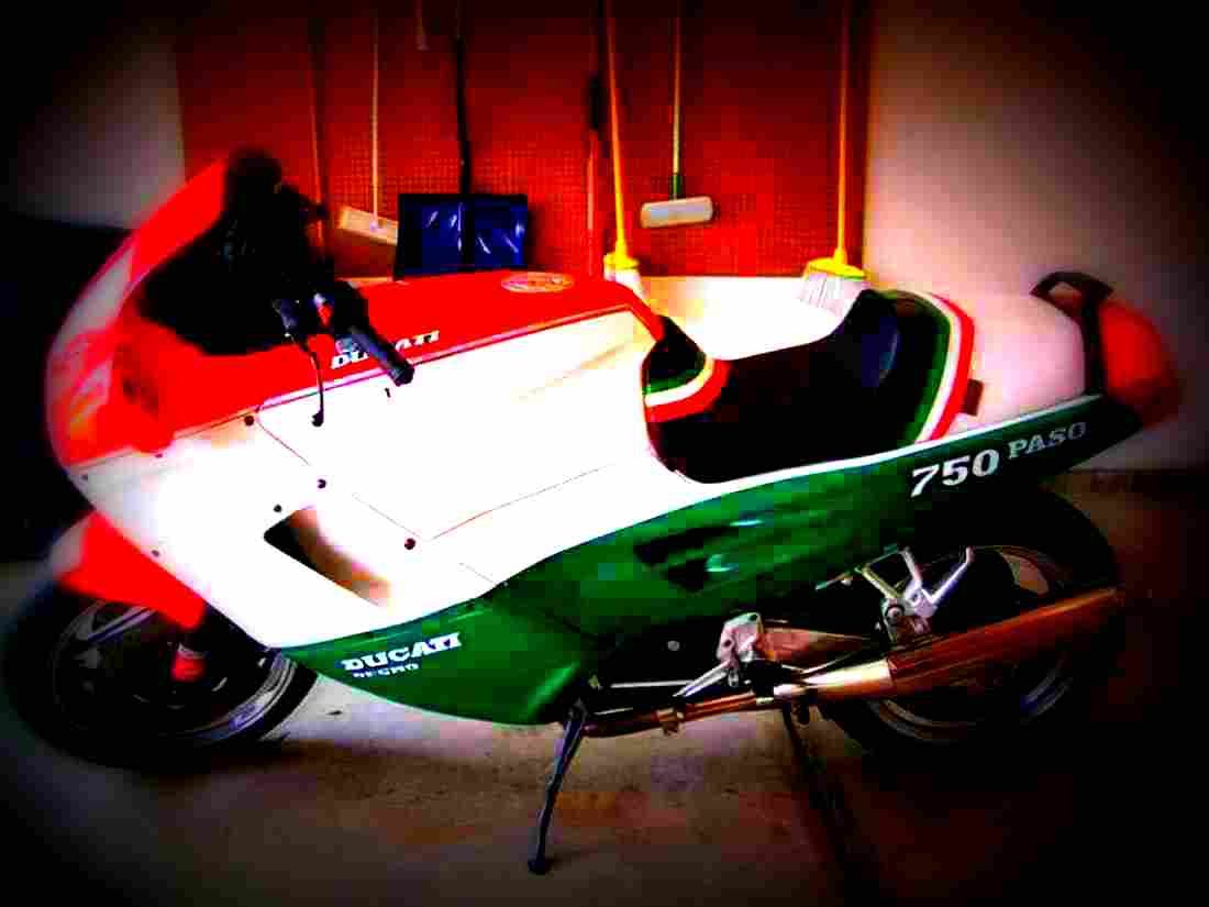 Ducati 750 Paso 1988 3 motorbike A4 Photo Print