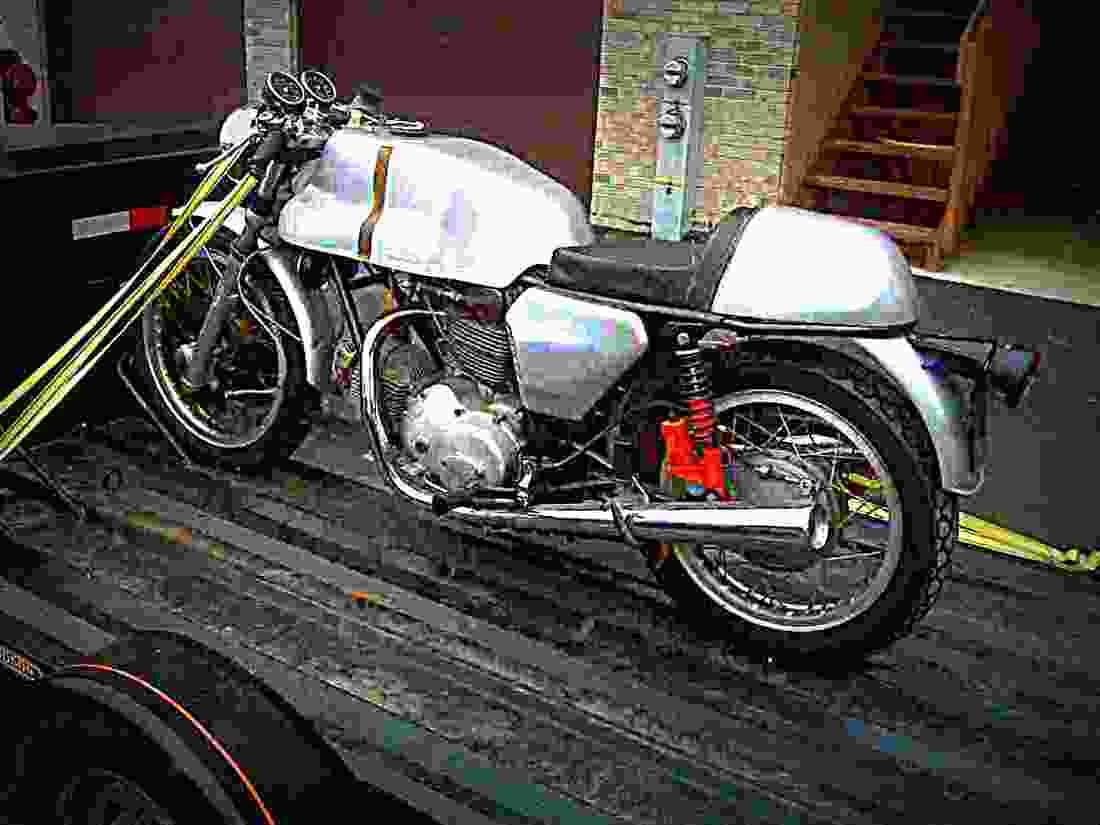 Ducati 750 SS 1974 6 motorbike A4 Photo Print