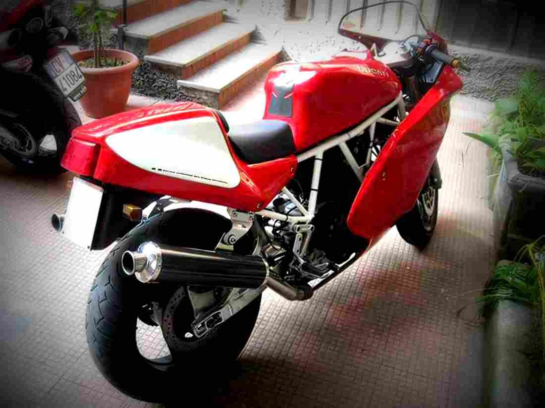 Ducati 750 SS 1997 5 motorbike A4 Photo Print