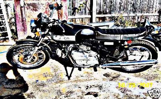Ducati 860 motorbike A4 Photo Print