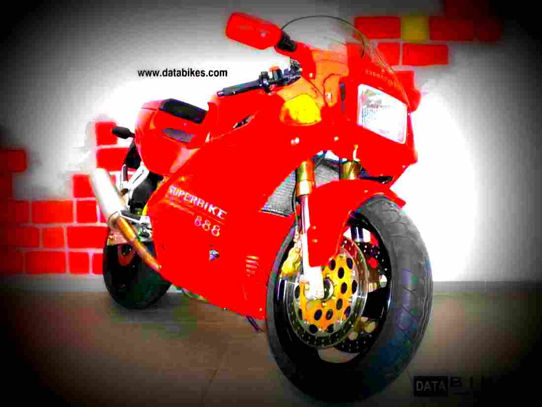 Ducati 888 Strada 1993 6 motorbike A4 Photo Print
