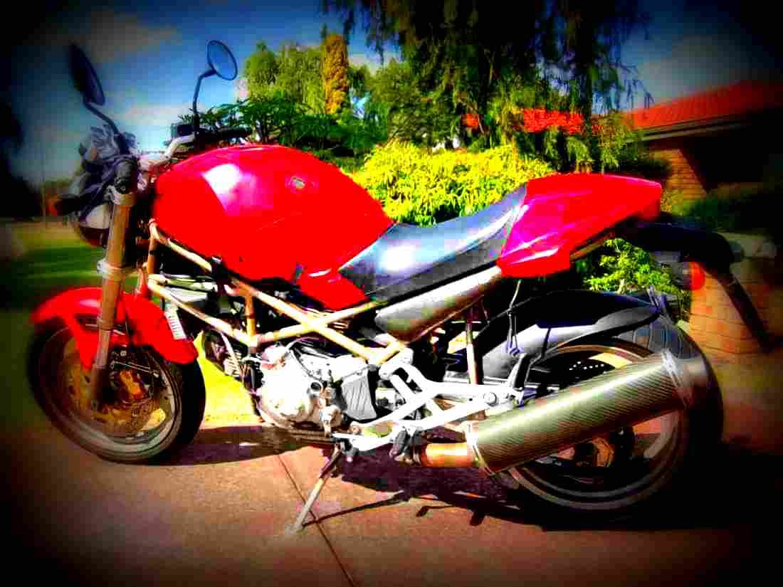 Ducati 900 Monster 1997 6 motorbike A4 Photo Print