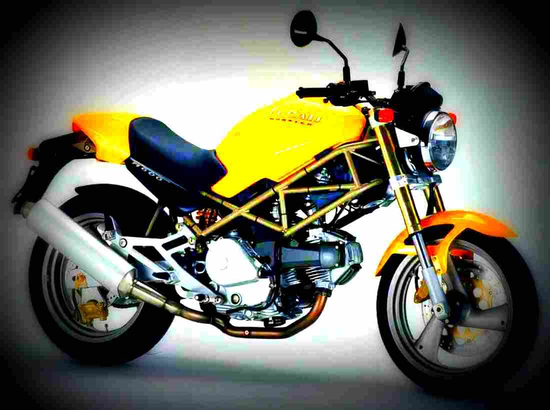 Ducati 900 Monster 1998 2 motorbike A4 Photo Print