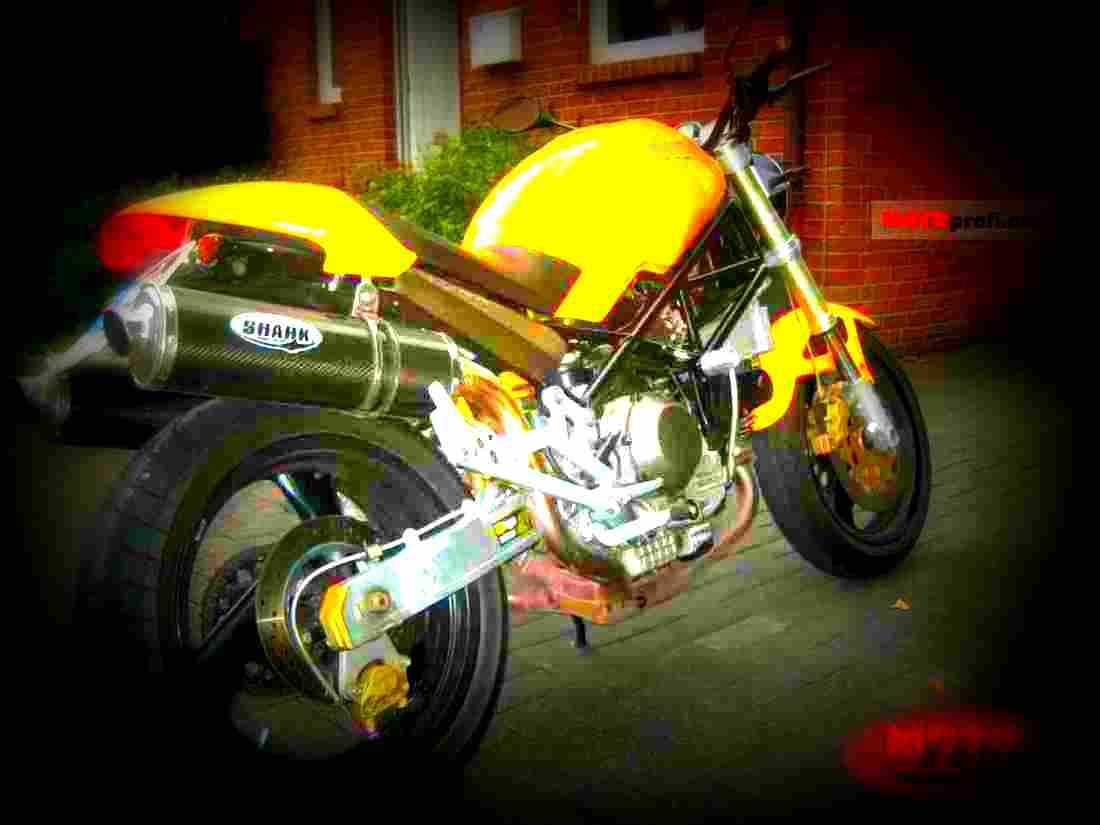 Ducati 900 Monster M 1994 1 motorbike A4 Photo Print