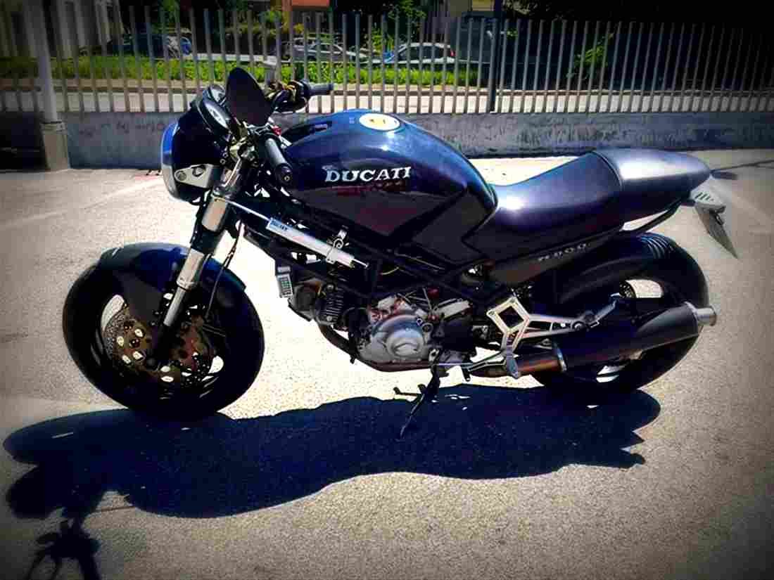 Ducati 900 Monster Solo 1997 3 motorbike A4 Photo Print