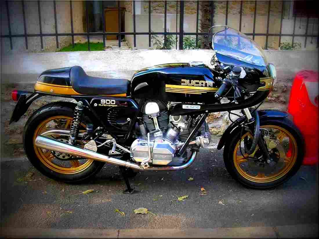Ducati 900 SS 1978 6 motorbike A4 Photo Print