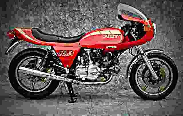 Ducati 900 SS 1980 2 motorbike A4 Photo Print