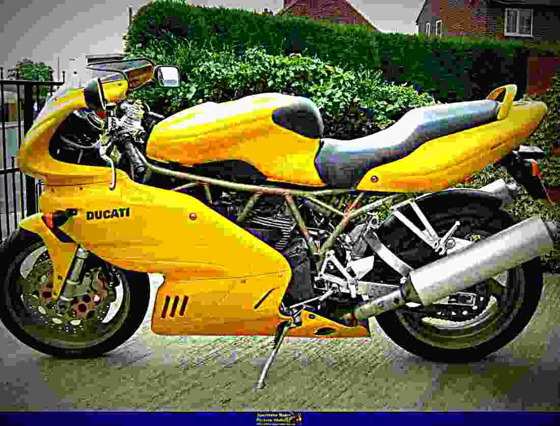 Ducati 900 SS 1998 5 motorbike A4 Photo Print