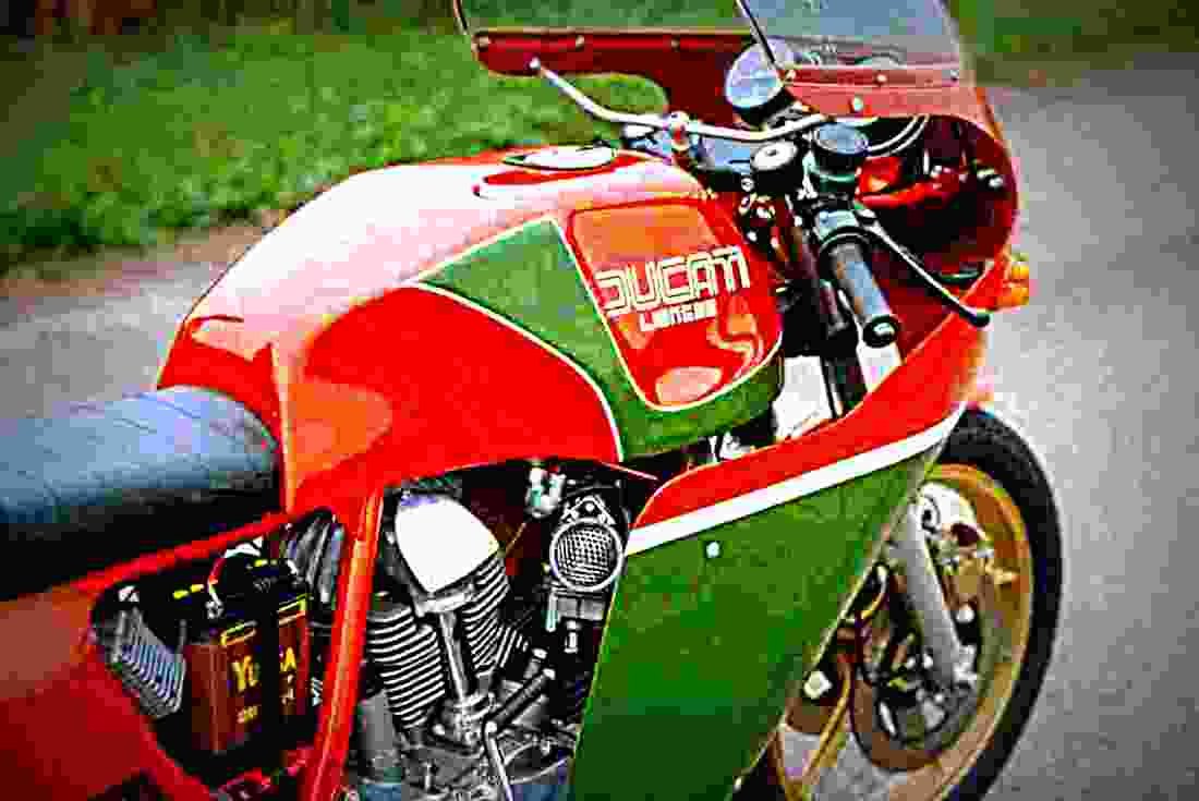 Ducati 900 SS Hailwood Replica 1981 2 motorbike A4 Photo Print