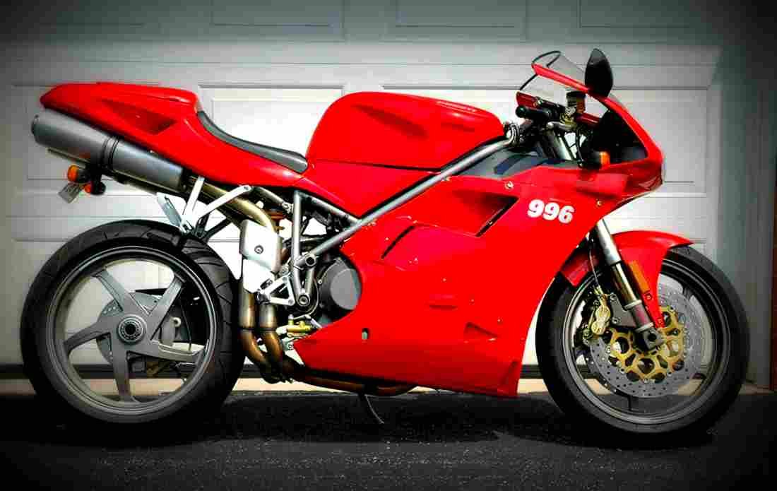 Ducati 996 2001 1 motorbike A4 Photo Print