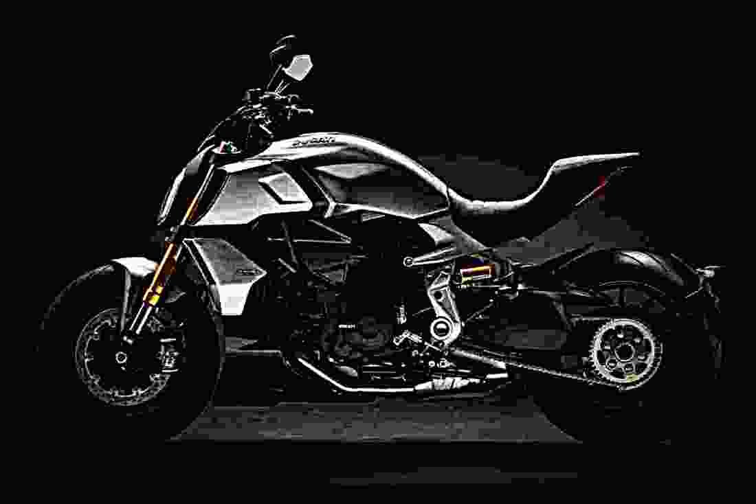 Ducati Diavel 1260 S 2019 1 motorbike A4 Photo Print