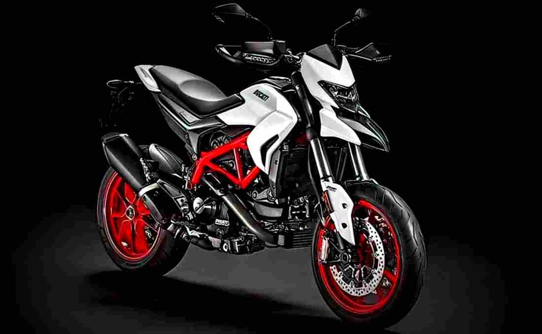 Ducati Hypermotard 939 2018 4 motorbike A4 Photo Print
