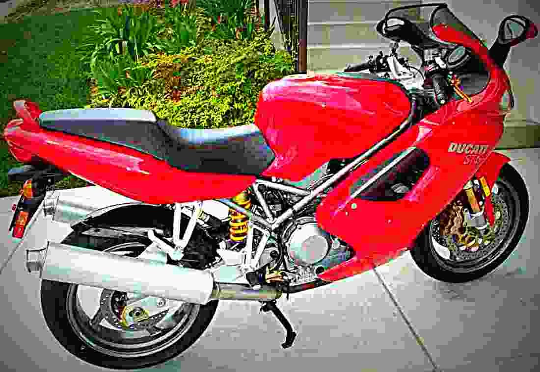 Ducati ST 2 2001 5 motorbike A4 Photo Print