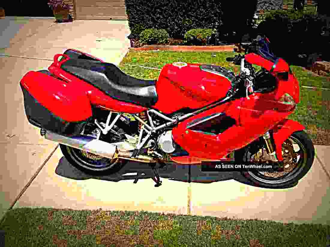 Ducati ST 4 2002 6 motorbike A4 Photo Print