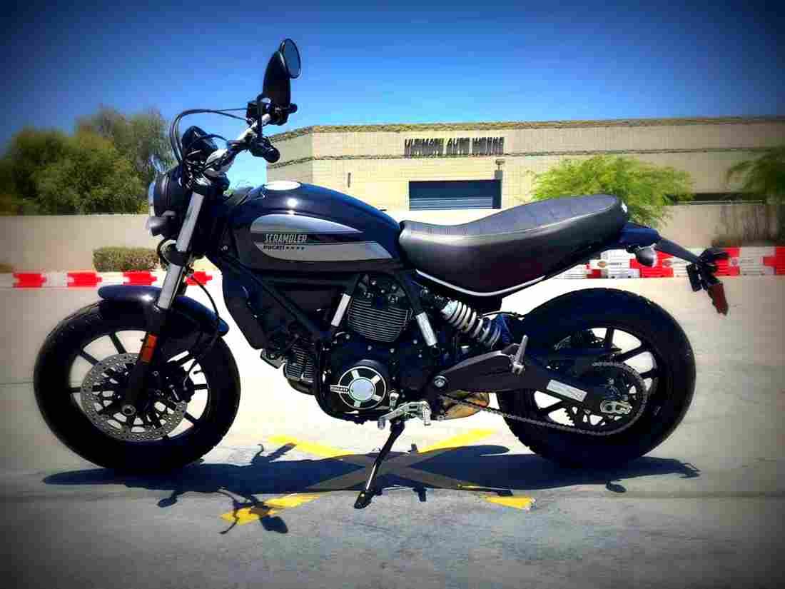 Ducati Scrambler Sixty2 2018 3 motorbike A4 Photo Print