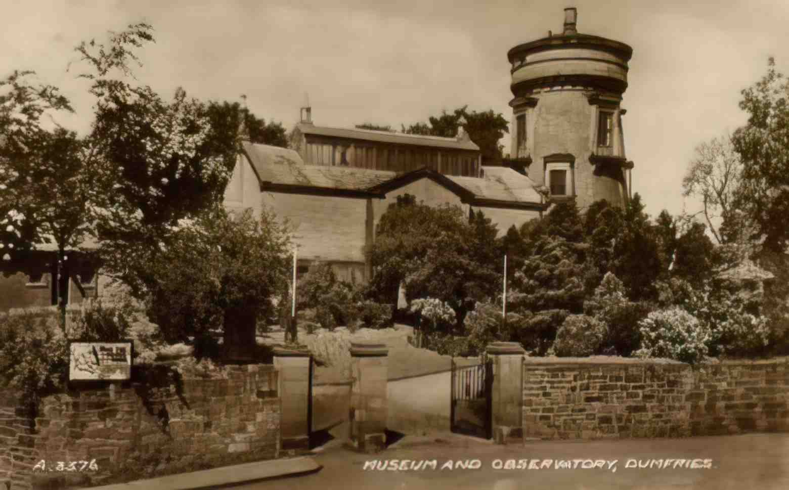 Dumfrieshire Dumfries Museum and Observatory Vintage A4 Photo Print
