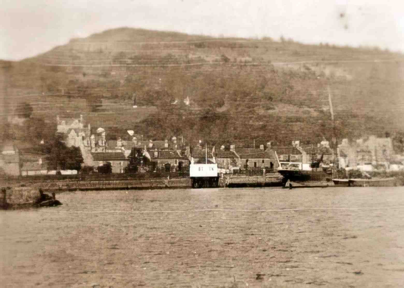 Dunbartonshire Bowling the River Clyde Vintage A4 Photo Print