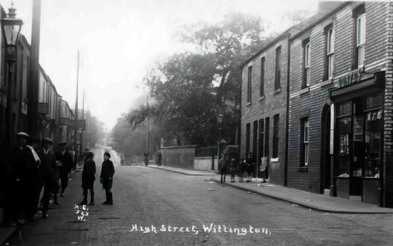 Durham Willington High Street Vintage A4 Photo Print