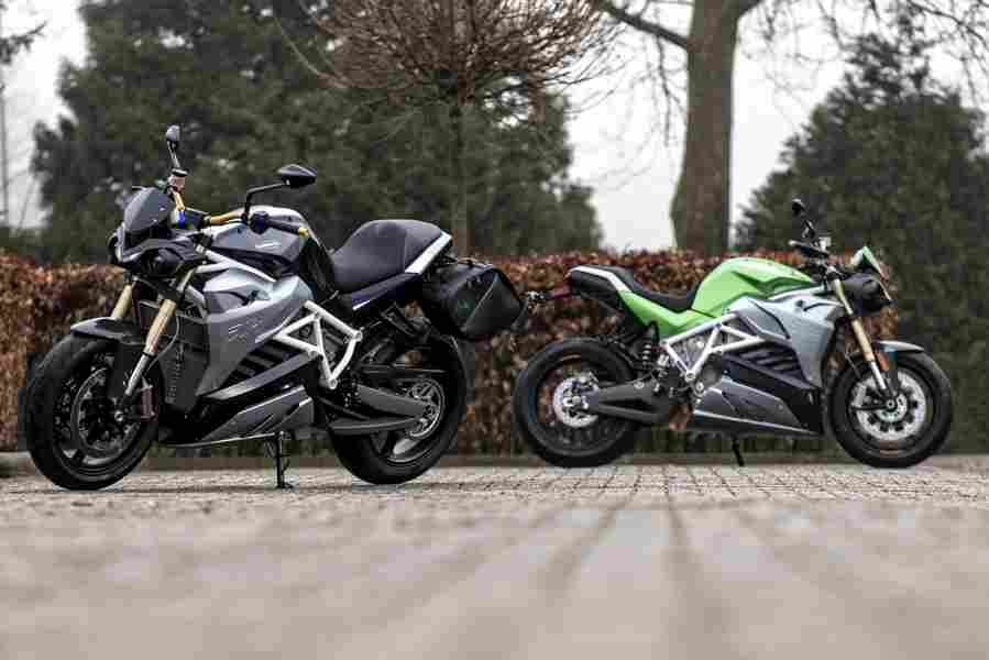 ENERGICA EVA 95 13096 1 Car A4 Photo Print