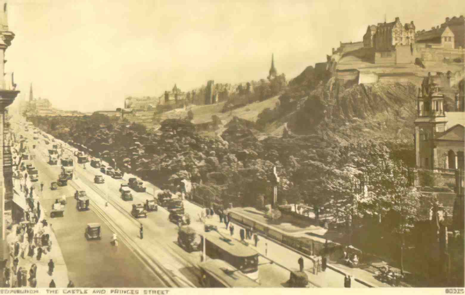 Edingburghshire Edinburgh Castle and Princes Street Vintage A4 Photo Print