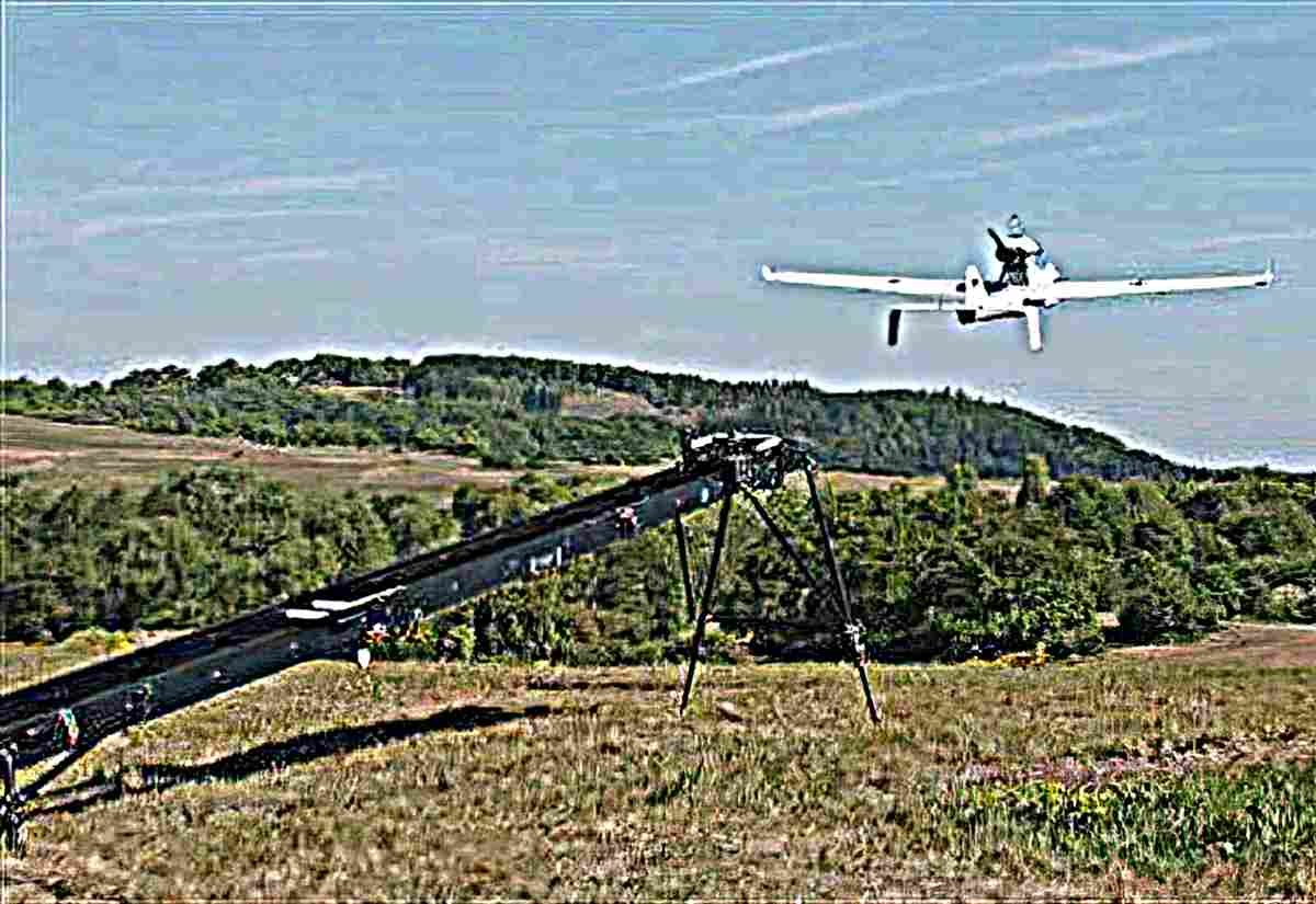 Emt Luna X2000 Uav 2 (2) Military A4 Photo Print