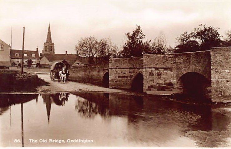 England Geddington The Old Bridge Vintage A4 Photo Print