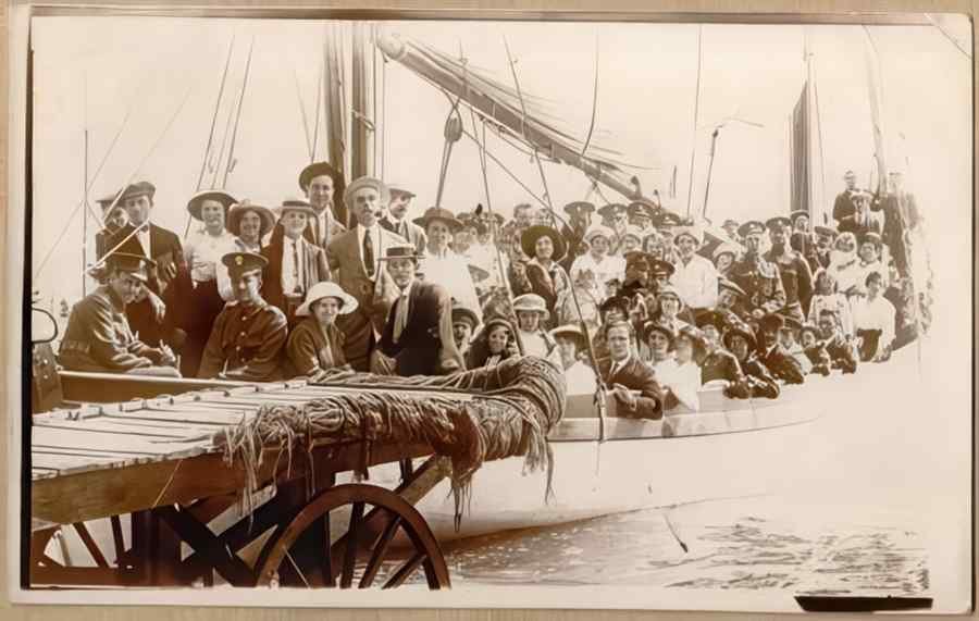 Essex England 18604 Vintage A4 Photo Print