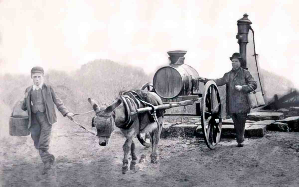 Flintshire Holywell Blind Joey Principal Water Supplier Vintage A4 Photo Print