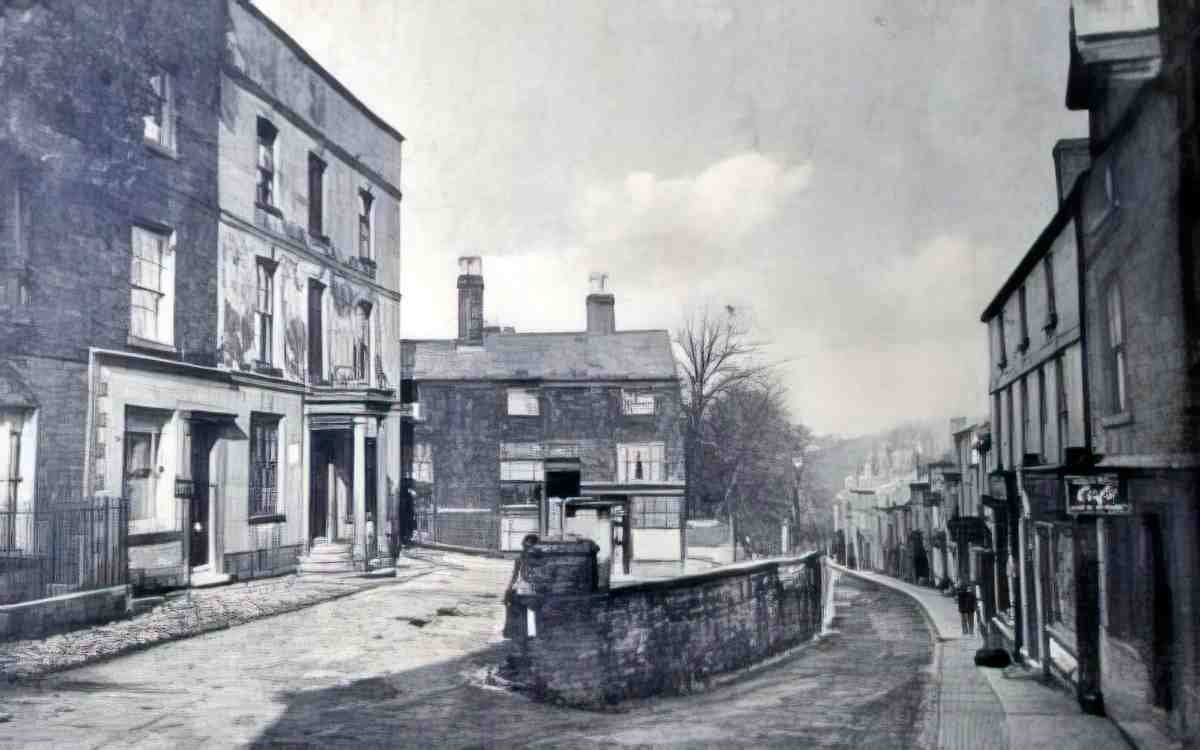 Flintshire Holywell Well Street Vintage A4 Photo Print
