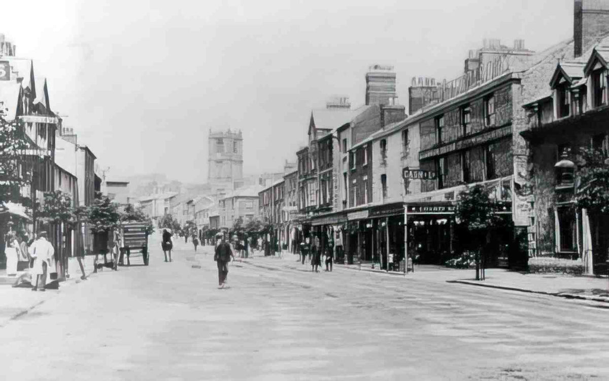 Flintshire Mold High Street XIII Vintage A4 Photo Print
