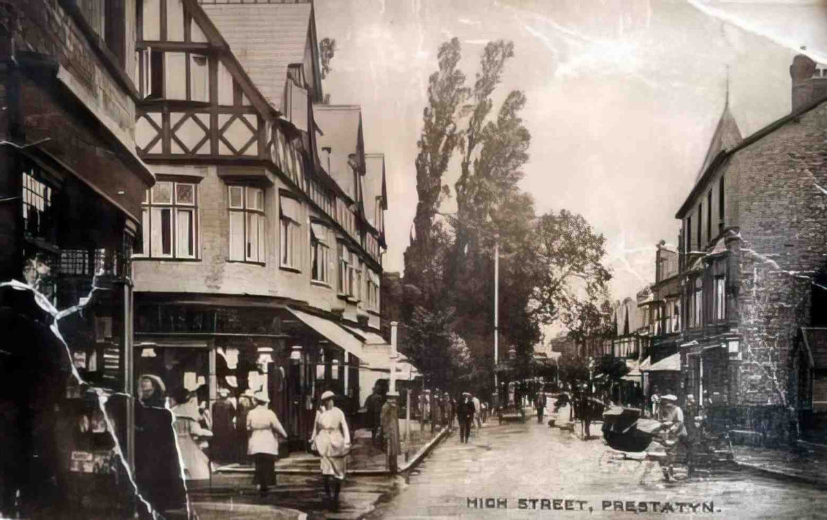 Flintshire Prestatyn High Street II Vintage A4 Photo Print