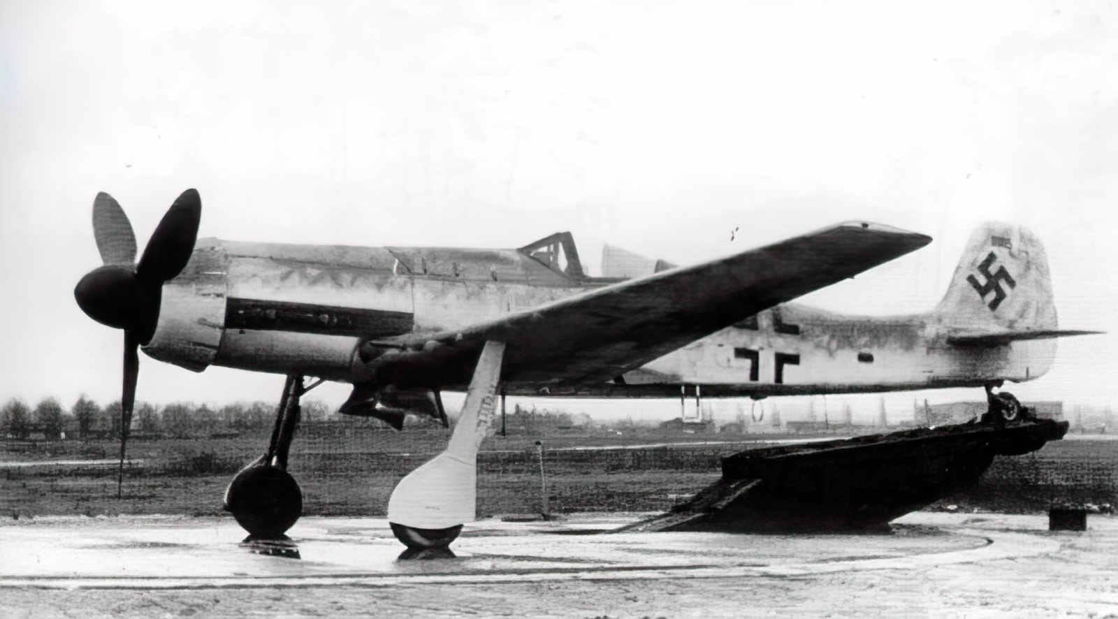 Focke Wulf Ta152 3 A4 Photo Print