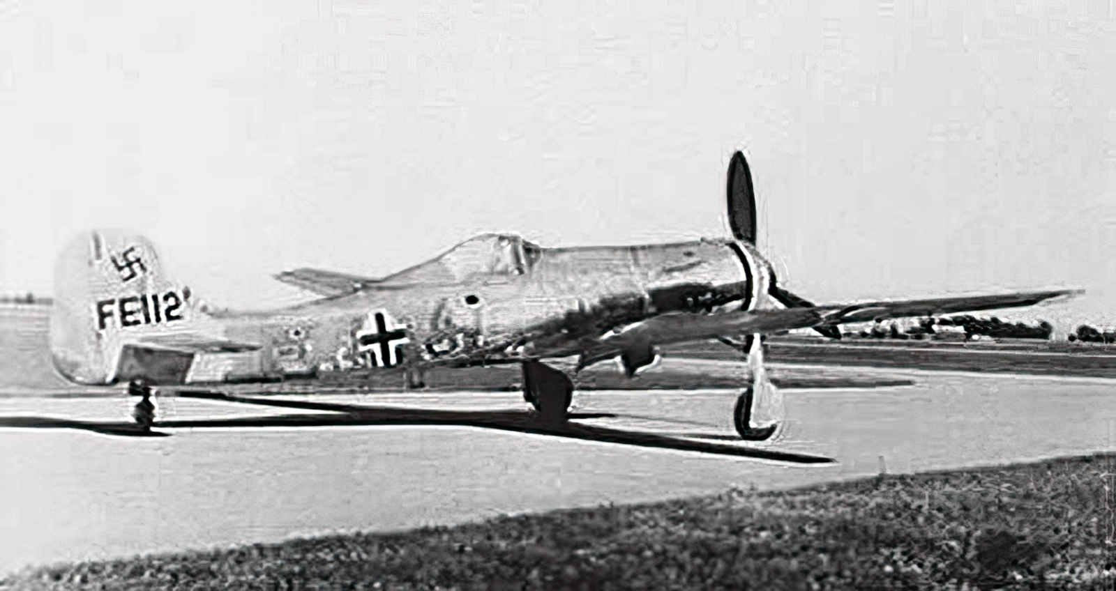 Focke Wulf Ta152 5 A4 Photo Print