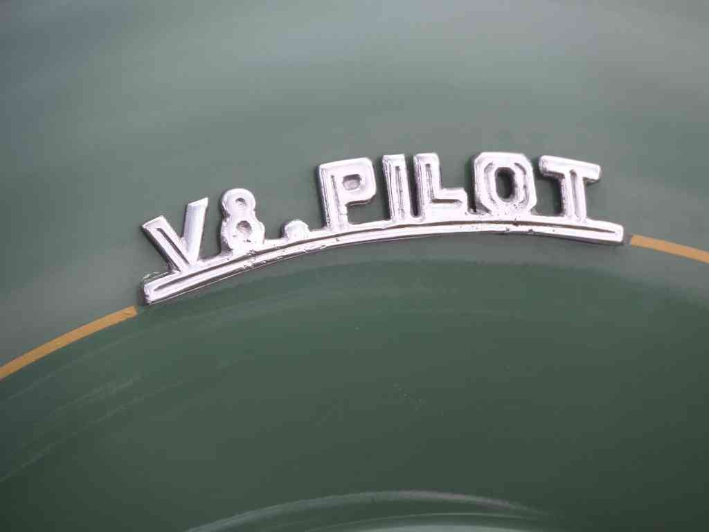 Ford V8 Pilot Boot Bonnet 2733 A4 Photo Print