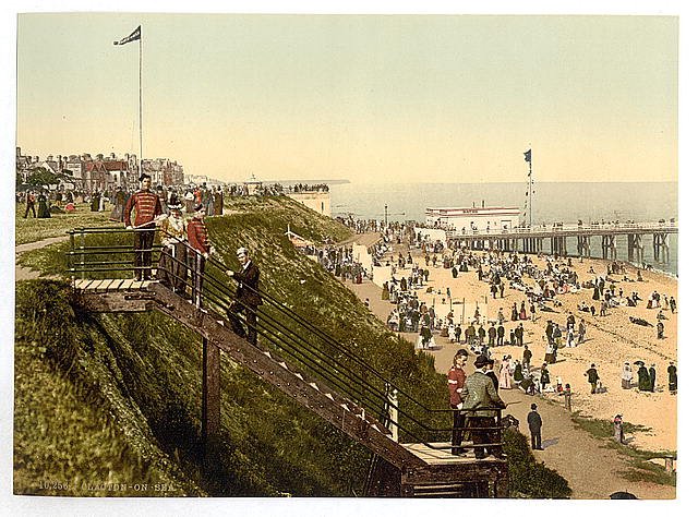 From the cliffs Clacton on Sea Vintage A4 Photo Print