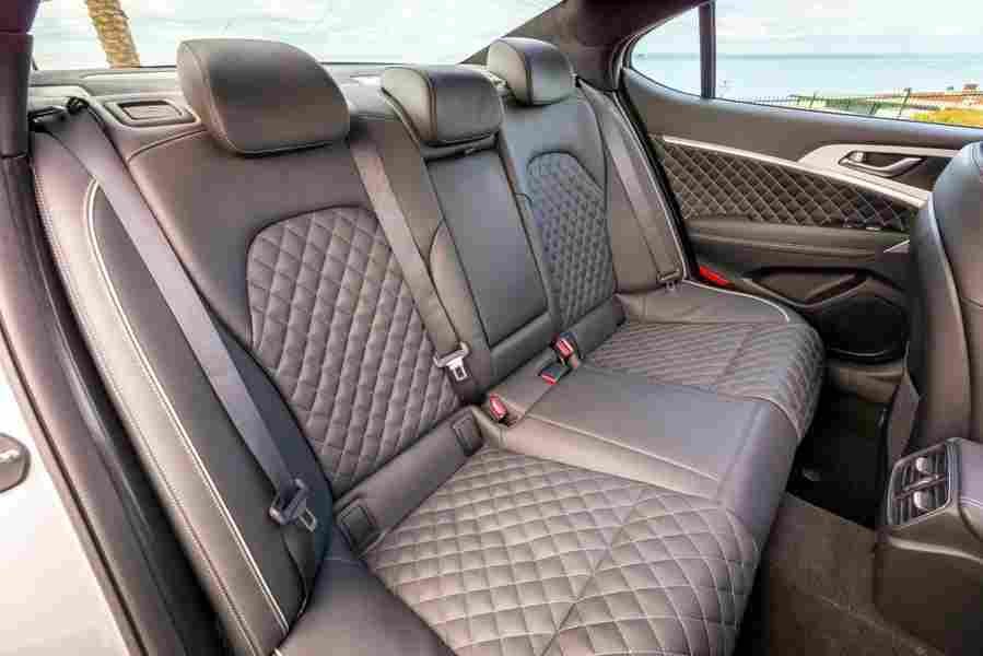 GENESIS G70 6128 37 Car A4 Photo Print