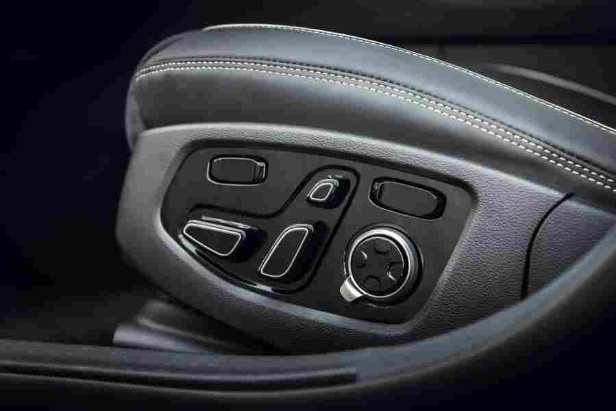 GENESIS G90 6722 2 Car A4 Photo Print