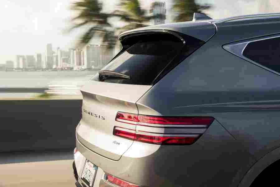 GENESIS GV80 6725 32 Car A4 Photo Print