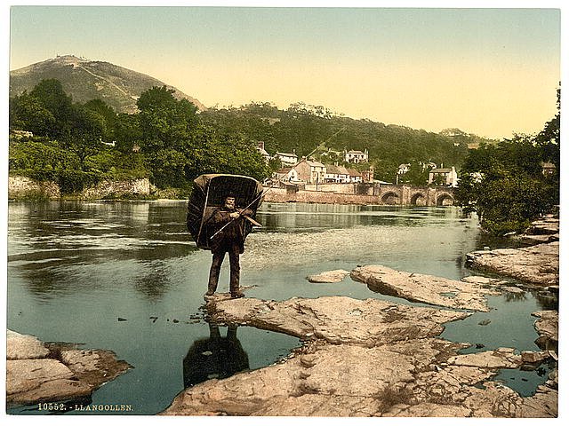 General view I Llangollen Vintage A4 Photo Print